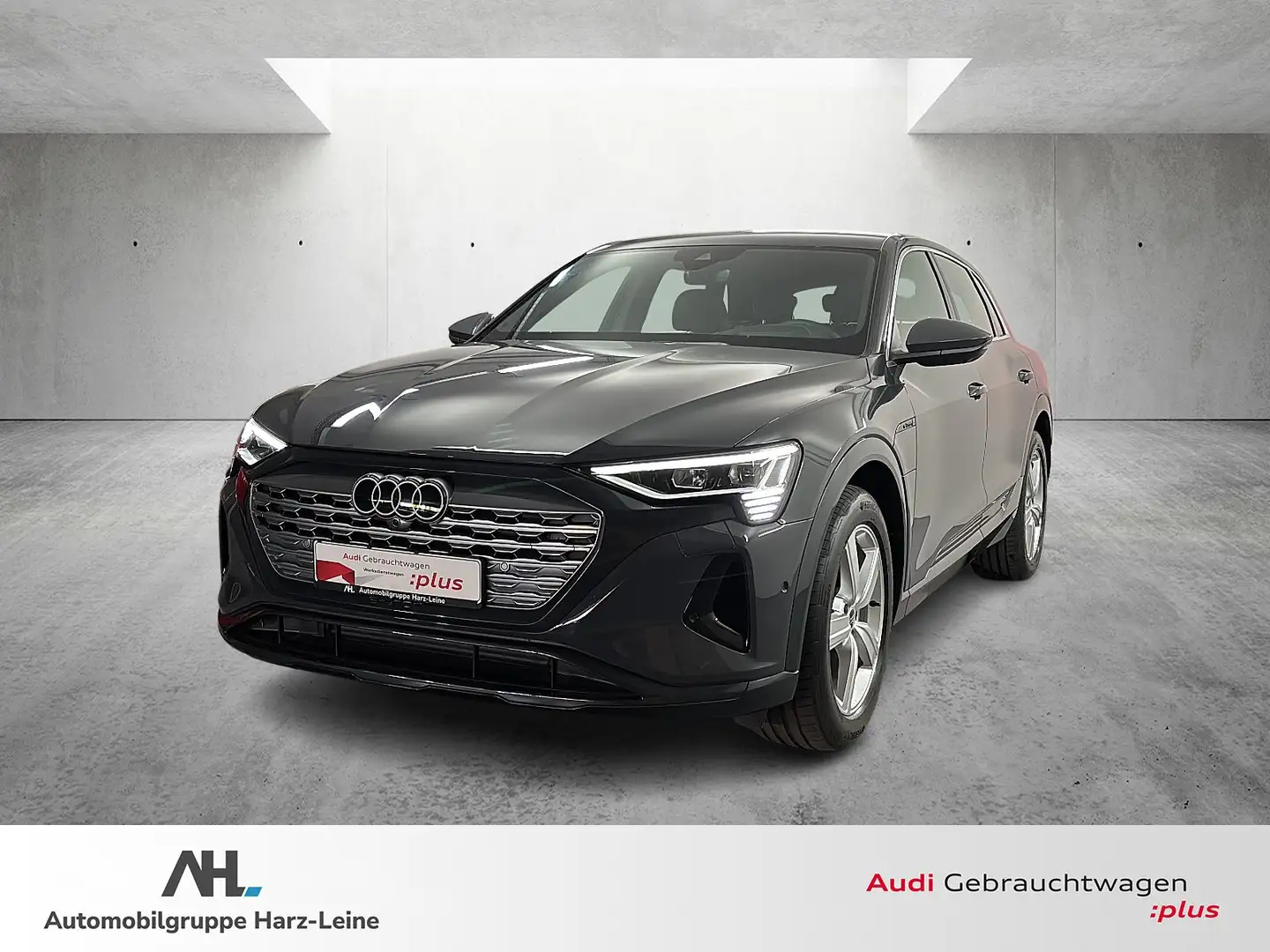 Audi Q8 e-tron Advanced 55 quattro HUD, Matrix, AHK Grau - 1