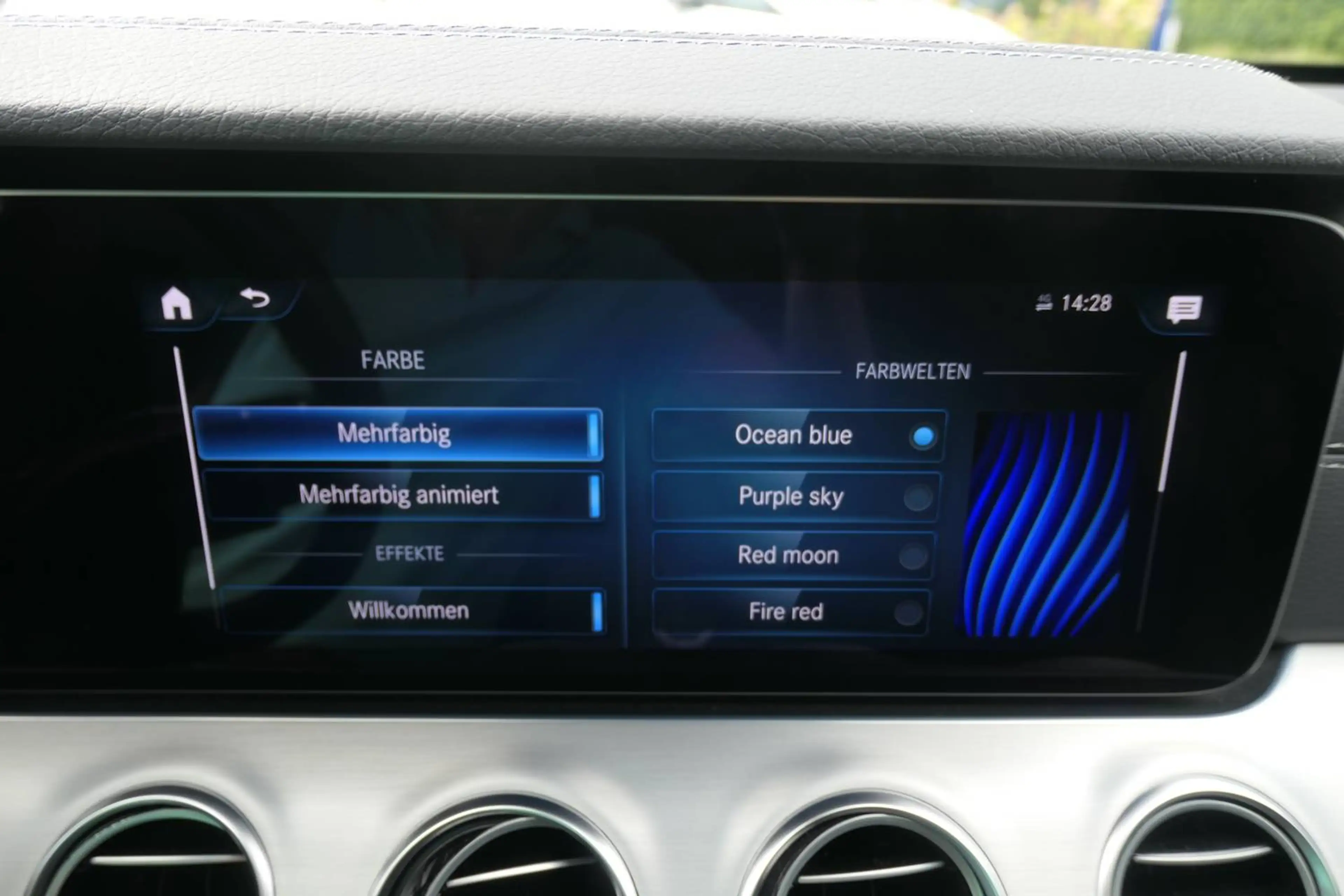 Mercedes-Benz E 220 E-Klasse T-Modell Diesel d T 9G-TRONIC Exclusive Panorama LED AHK Inspektion Neu Top Zustand! — photo 9