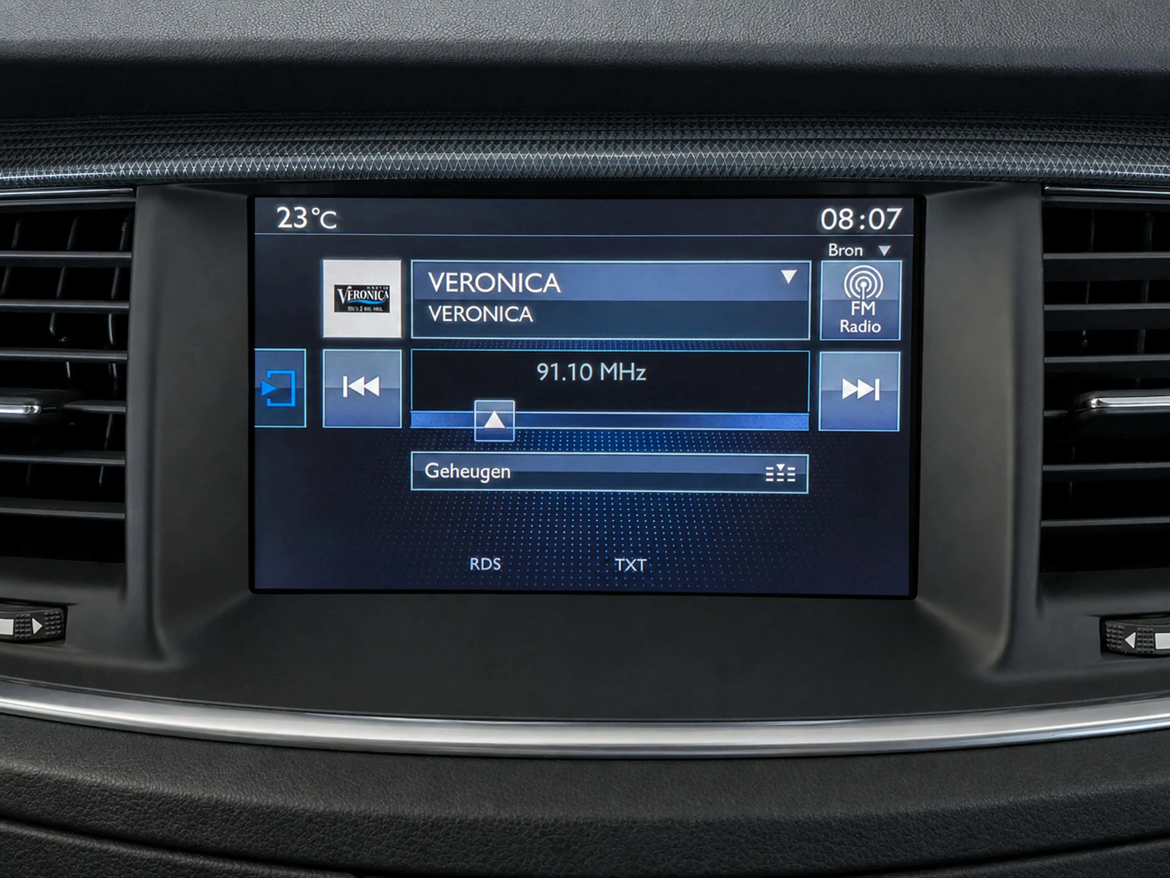 Peugeot 508 SW 1.6 e-THP Première Panoramadak, Airco, Cruise C — photo 17