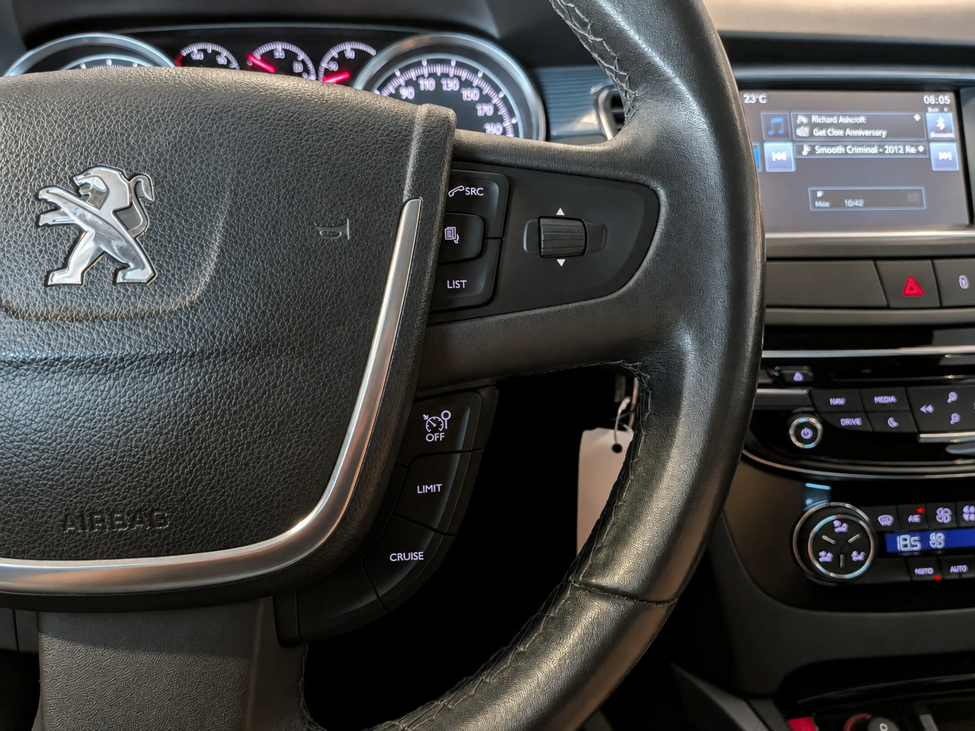 Peugeot 508 SW 1.6 e-THP Première Panoramadak, Airco, Cruise C — photo 13