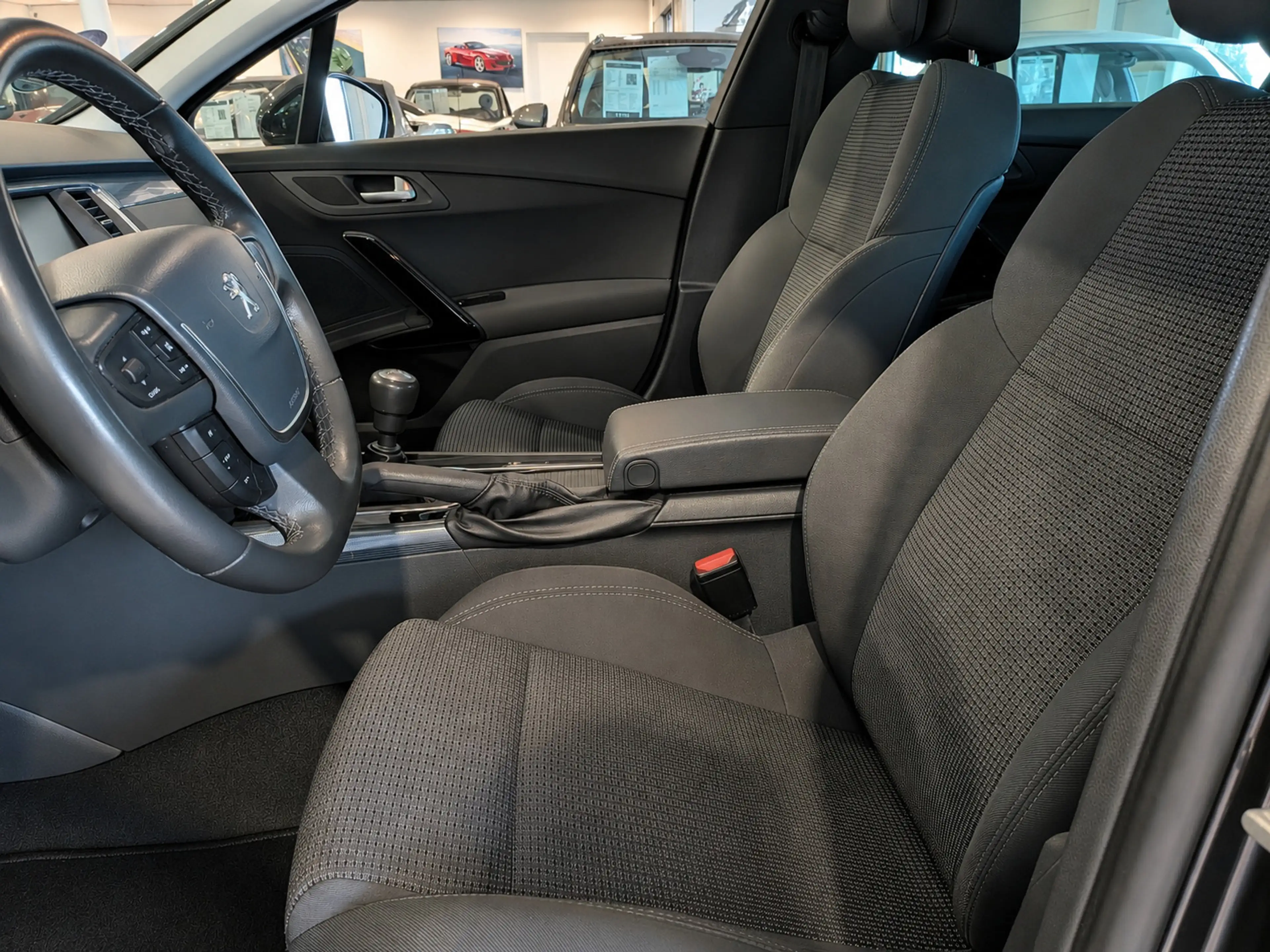 Peugeot 508 SW 1.6 e-THP Première Panoramadak, Airco, Cruise C — photo 6