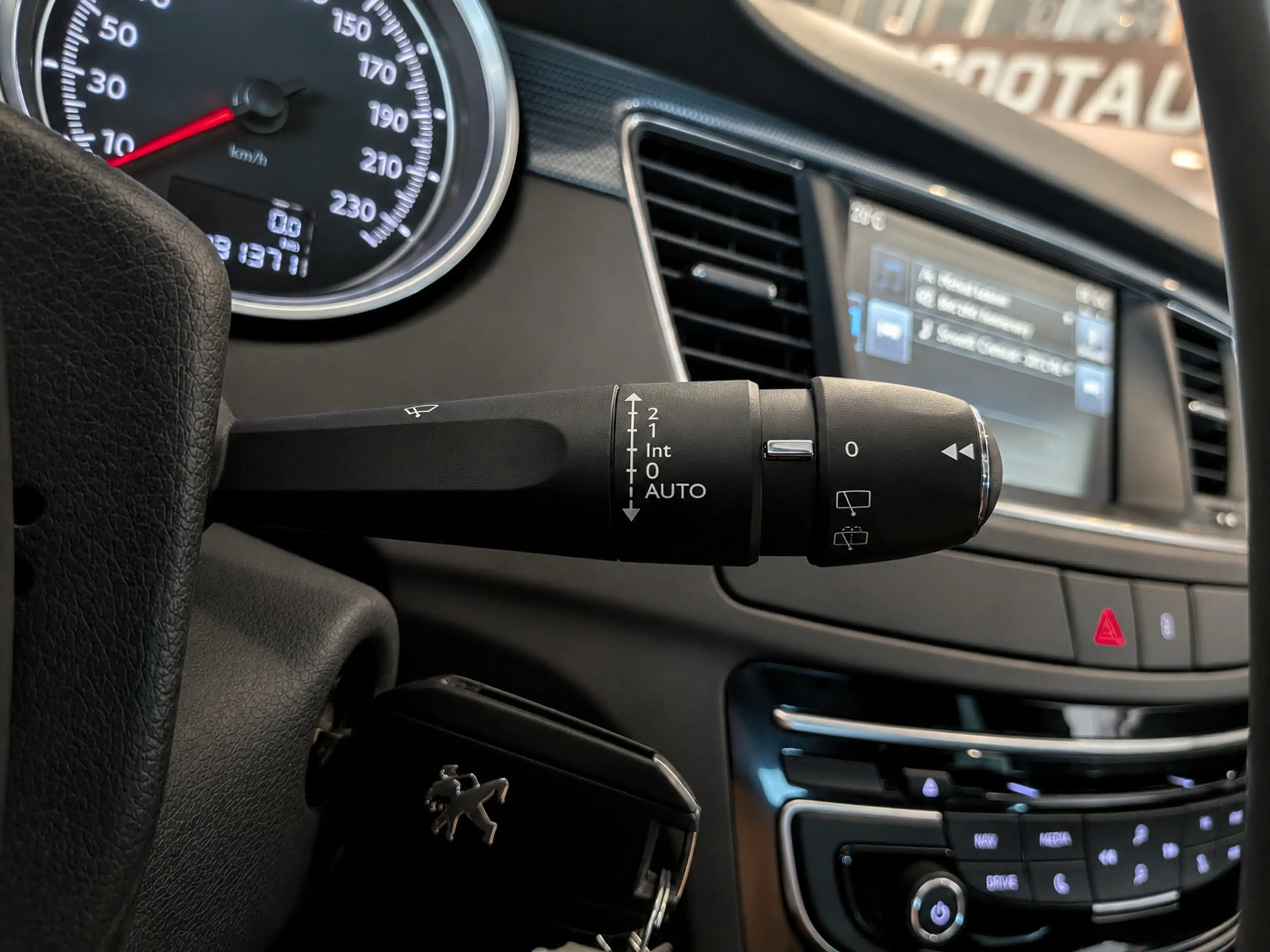 Peugeot 508 SW 1.6 e-THP Première Panoramadak, Airco, Cruise C — photo 15
