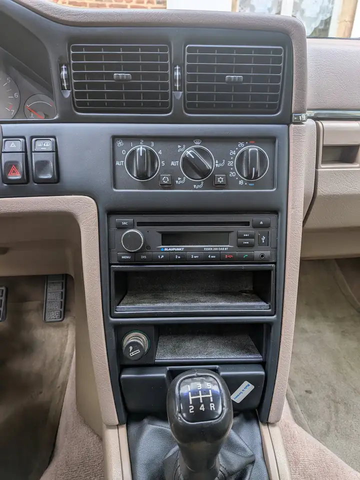 Volvo 960 2.5i 24V GLT with M90 Manual Gearbox, foto 11