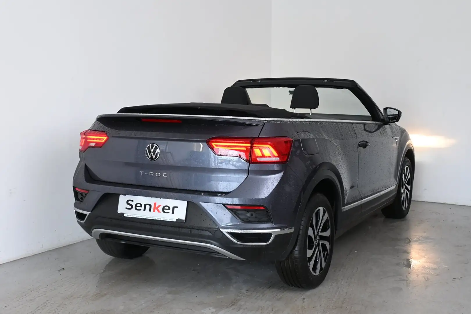Volkswagen T-Roc Style TSI Grau - 2