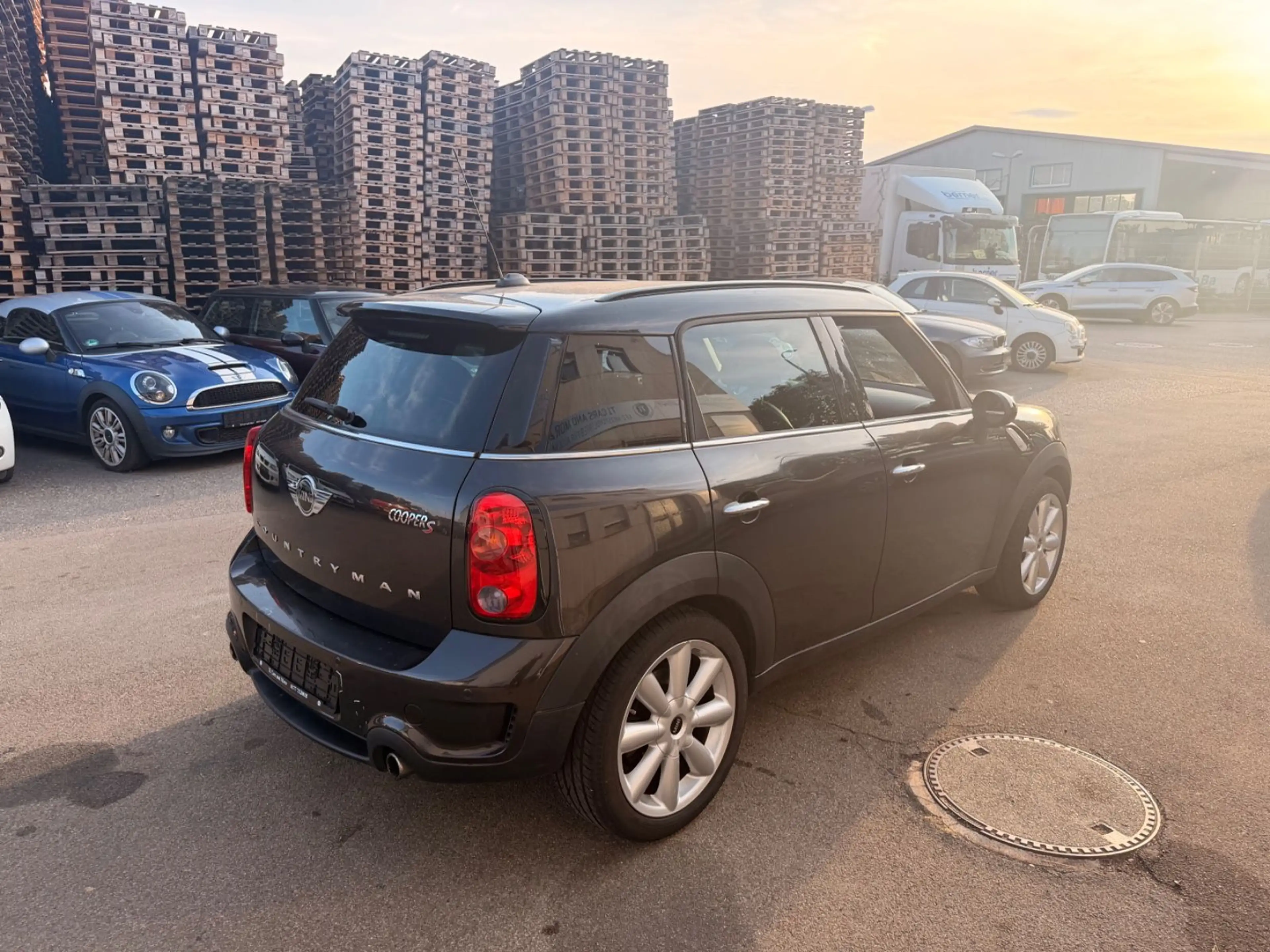 MINI Cooper S COOPER S Countryman Gewährleistung TÜV SERVICE — photo 5