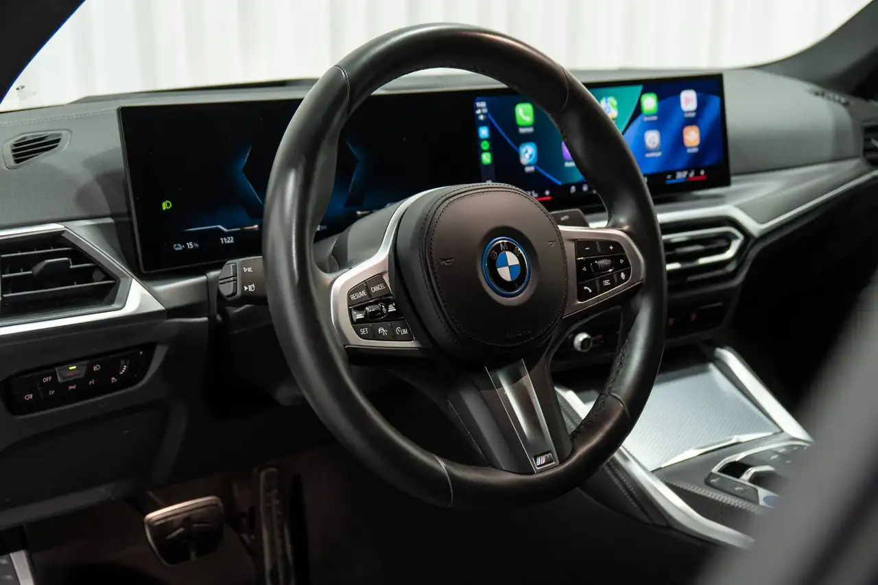 BMW i4 eDrive40 Gran Coupé M Sport Sanremo Groen, миниатюра 25
