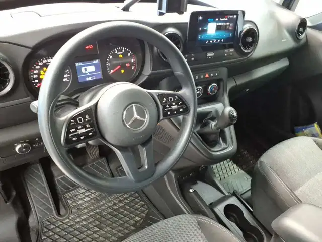 Mercedes-Benz Citan view 11