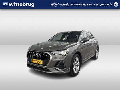 Audi Q3 35 TFSI S edition AUT/ Metallic/ Digitale Cockpit/