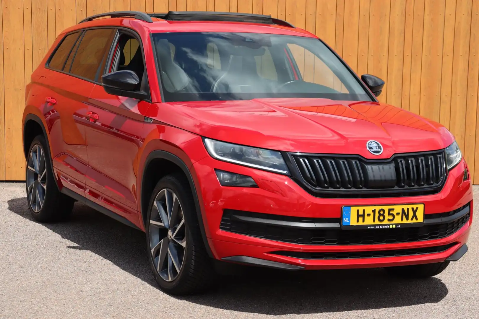 Skoda Kodiaq 1.5 TSI Sportline Business org.NL trekhaak metalli Rouge - 2