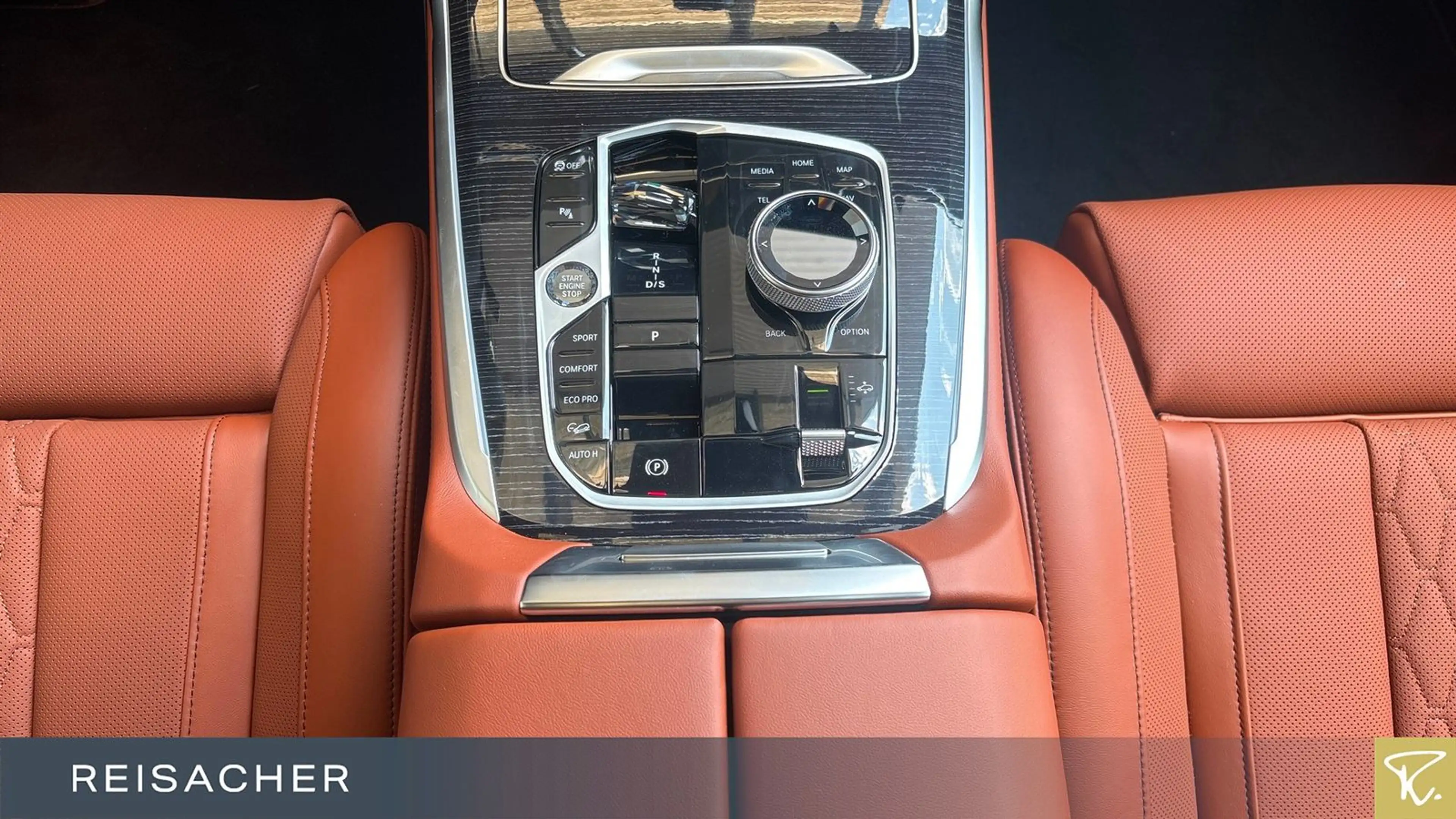 BMW X7 xDrive40d A M-Sport,M-Sport PRO,SkyLou,AHK,DA — photo 11