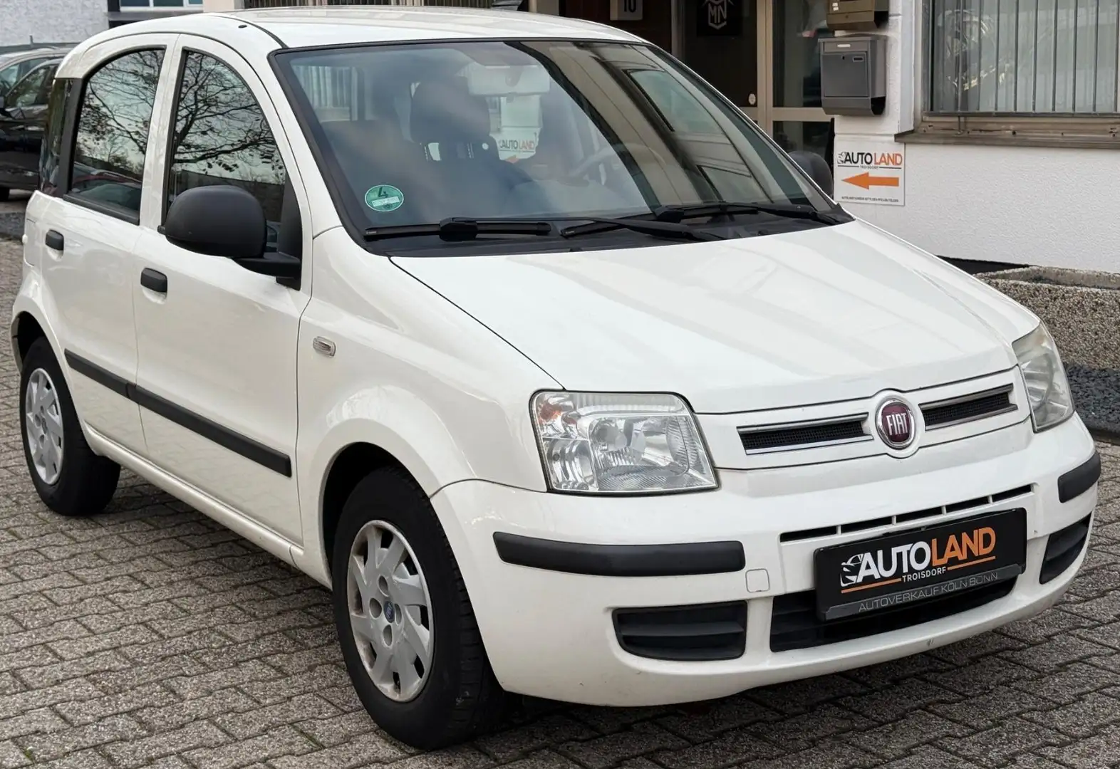 Fiat Panda 1.2 8V Dynamic*TÜV 11/2026*GEPFLEGT!* Weiß - 1