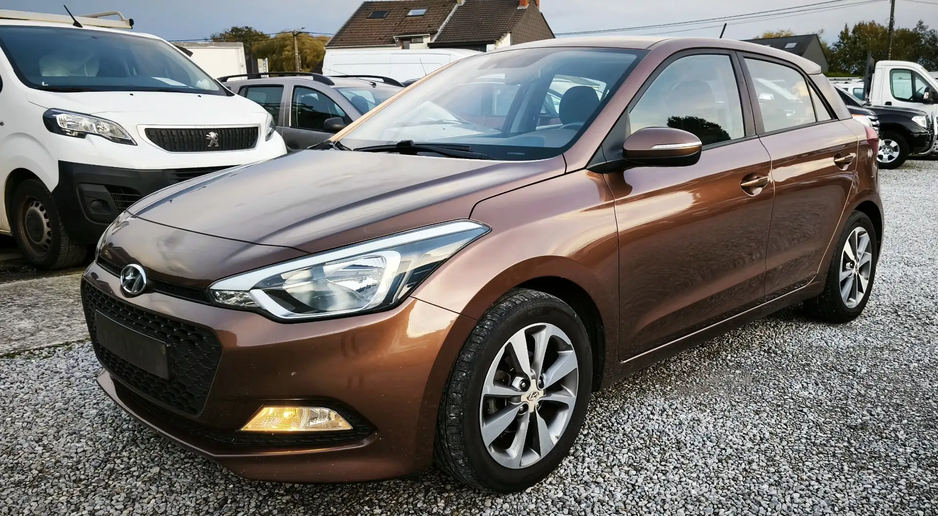 Hyundai i20 _1.25 i (84CH)_06/2017💢EUR.6B_EQUIP💢 Bruin - 1