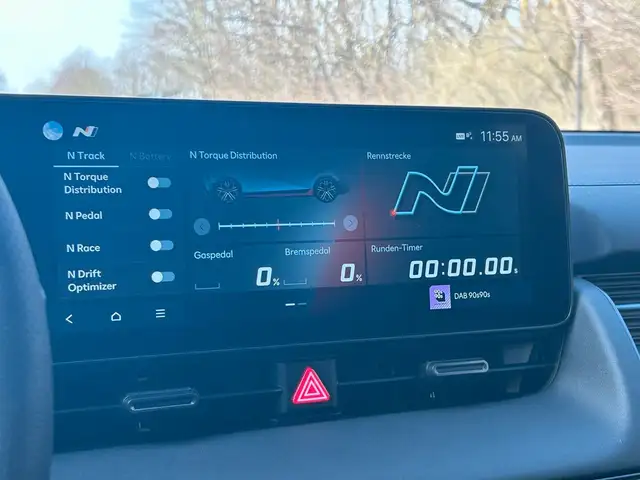 Hyundai Ioniq 5 view 14