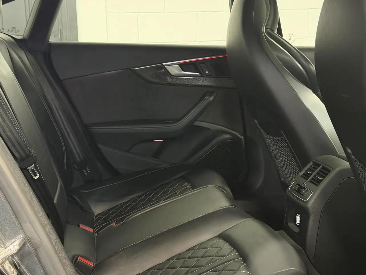 Audi S5 снимка Audi S5