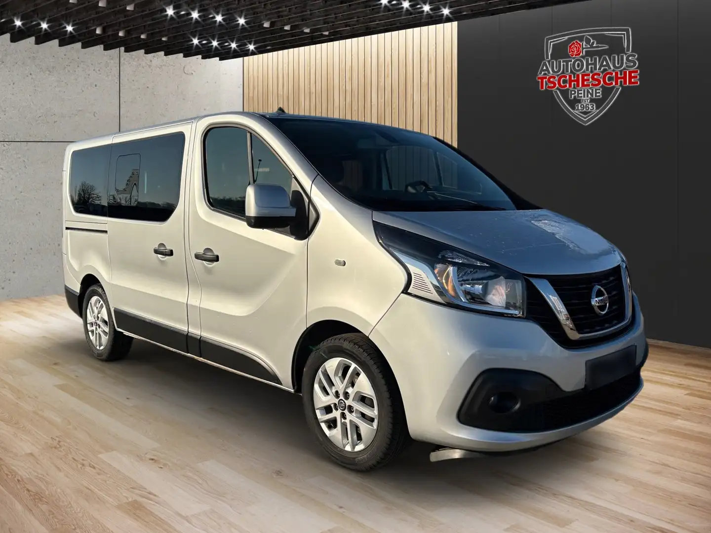 Nissan NV300 PREMIUM L1H1 2,7t - SHZ + AHK + AT + 9sitzer Gris - 2