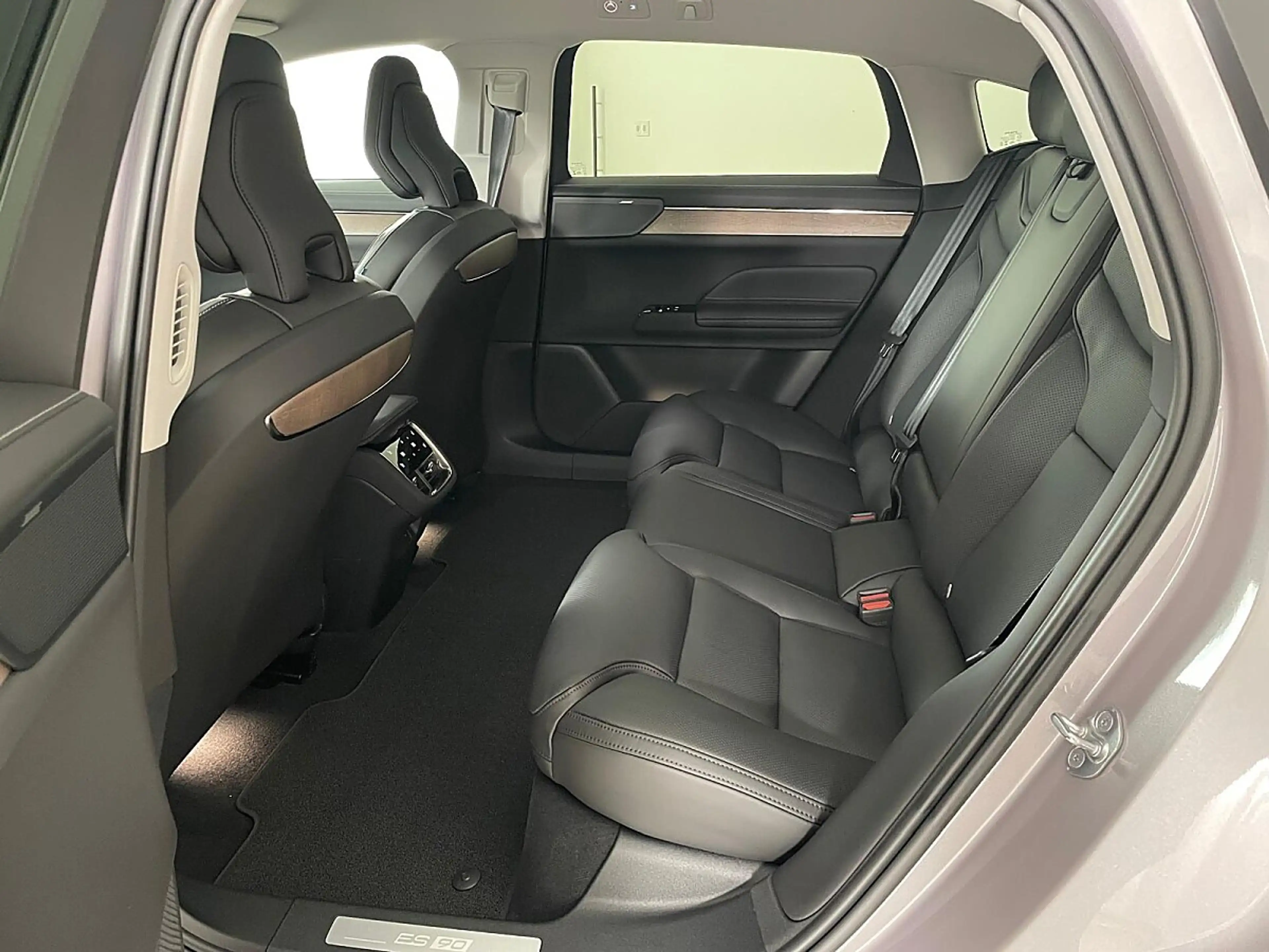 Volvo ES90 Twin Motor AWD 106kWh Ultra | Stahl Wien 22 — photo 10