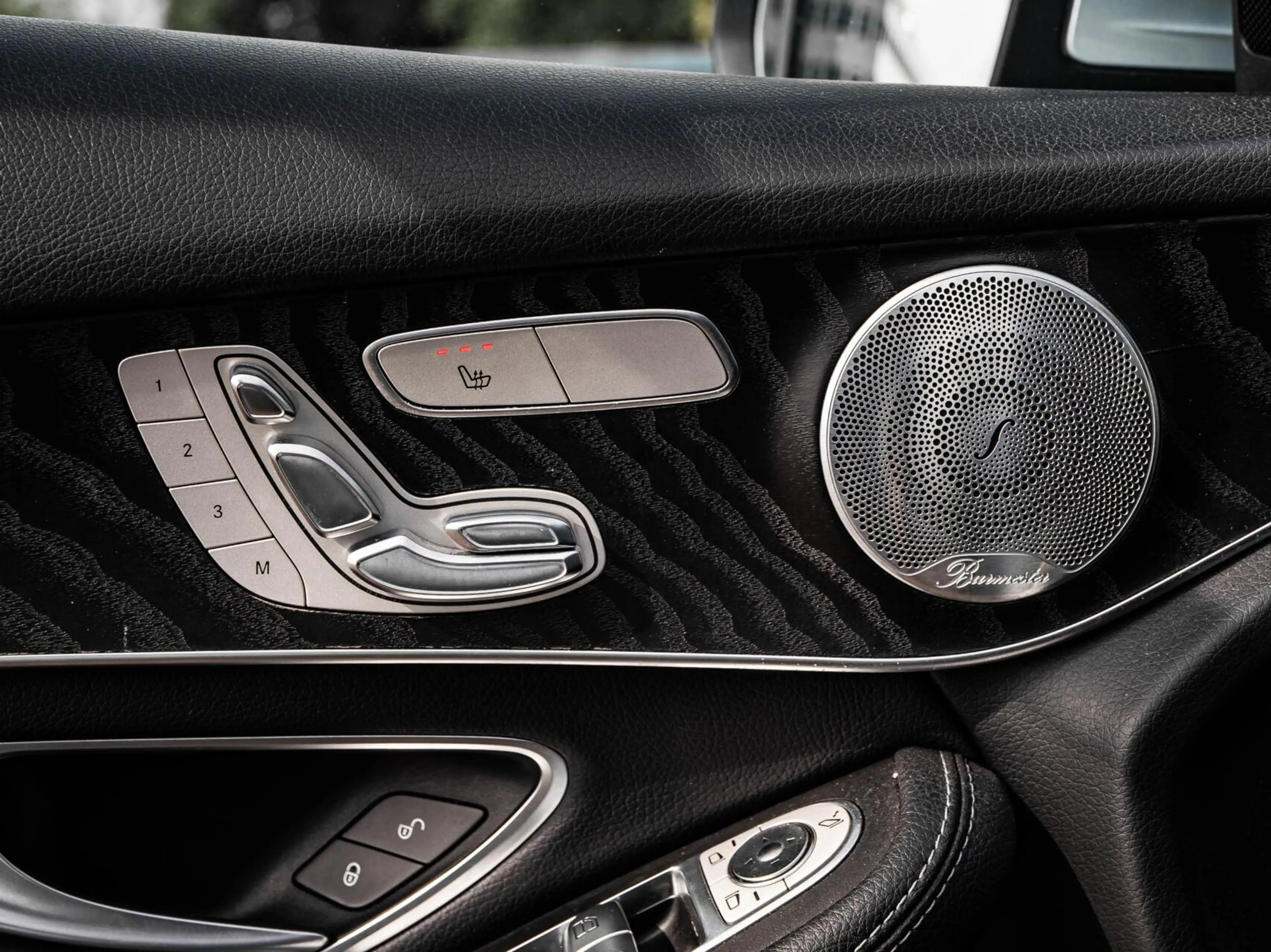 Mercedes-Benz GLC 250 4MATIC Premium Plus AMG | Panoramadak | Trekhaak | — photo 34