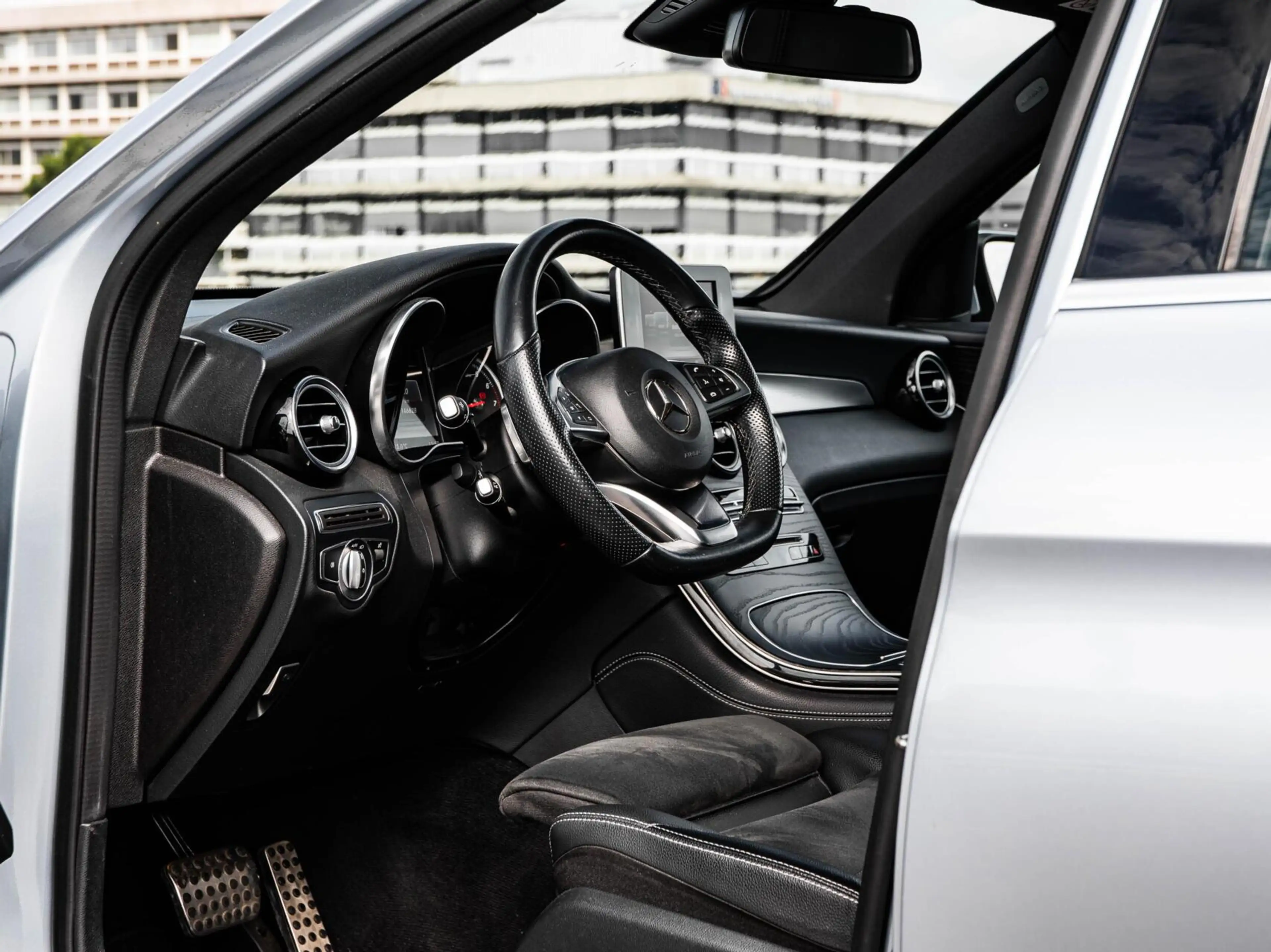 Mercedes-Benz GLC 250 4MATIC Premium Plus AMG | Panoramadak | Trekhaak | — photo 10