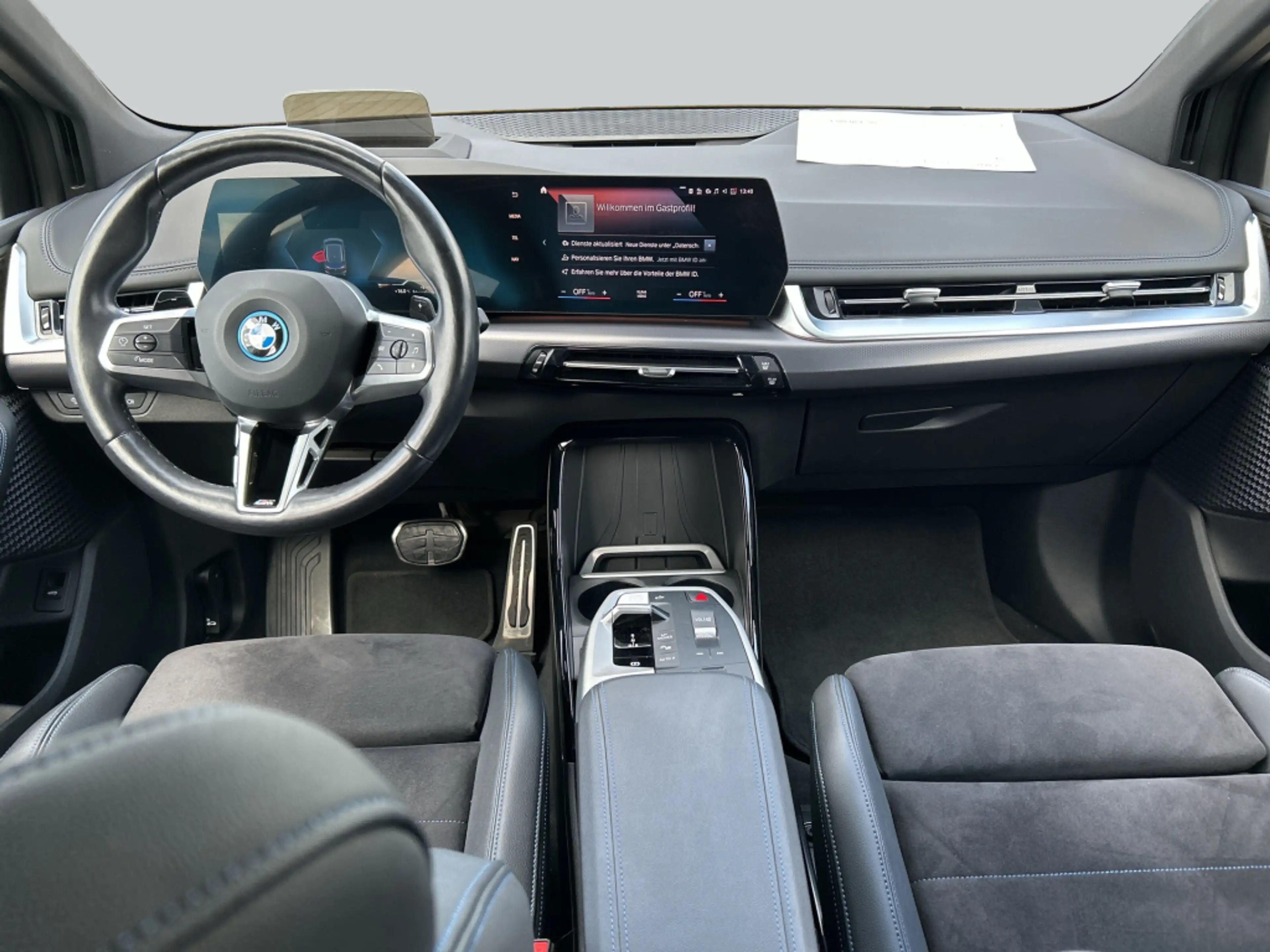 BMW 225 225e xDrive Active Tourer Aut. LED* Head-Up* — photo 14