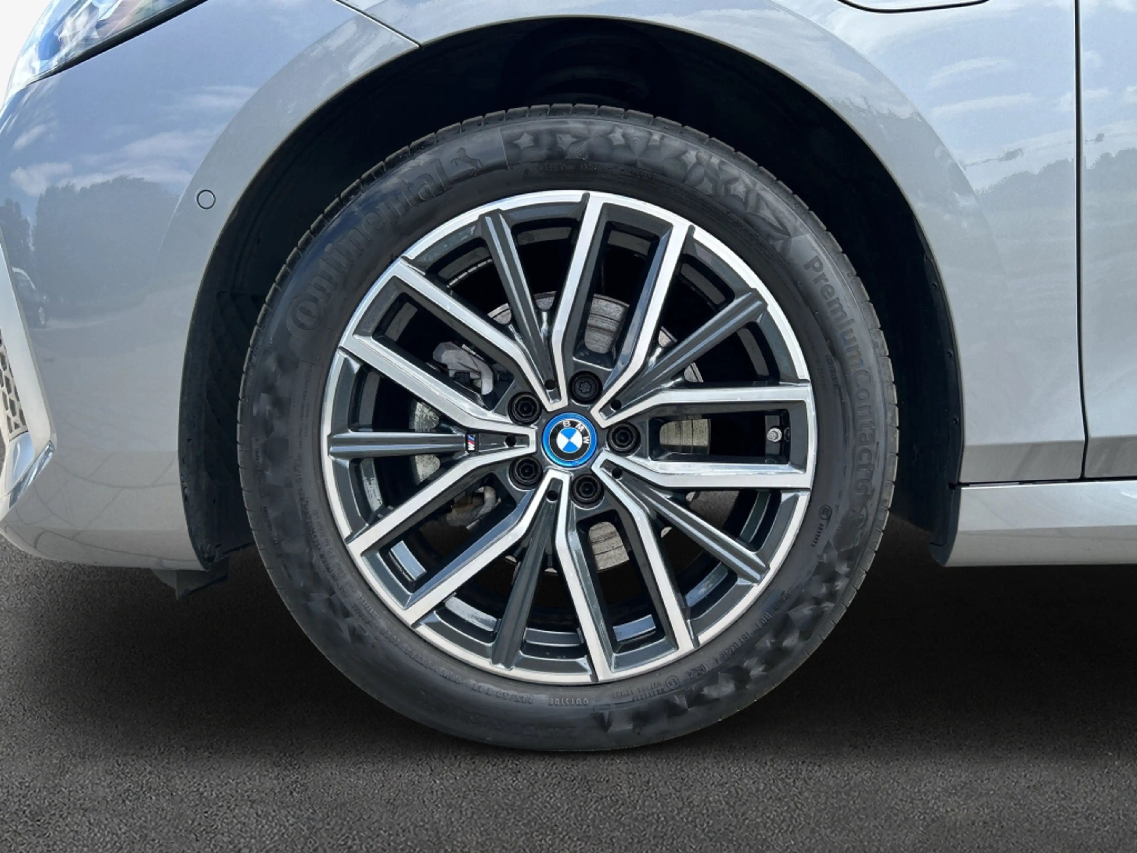 BMW 225 225e xDrive Active Tourer Aut. LED* Head-Up* — photo 8