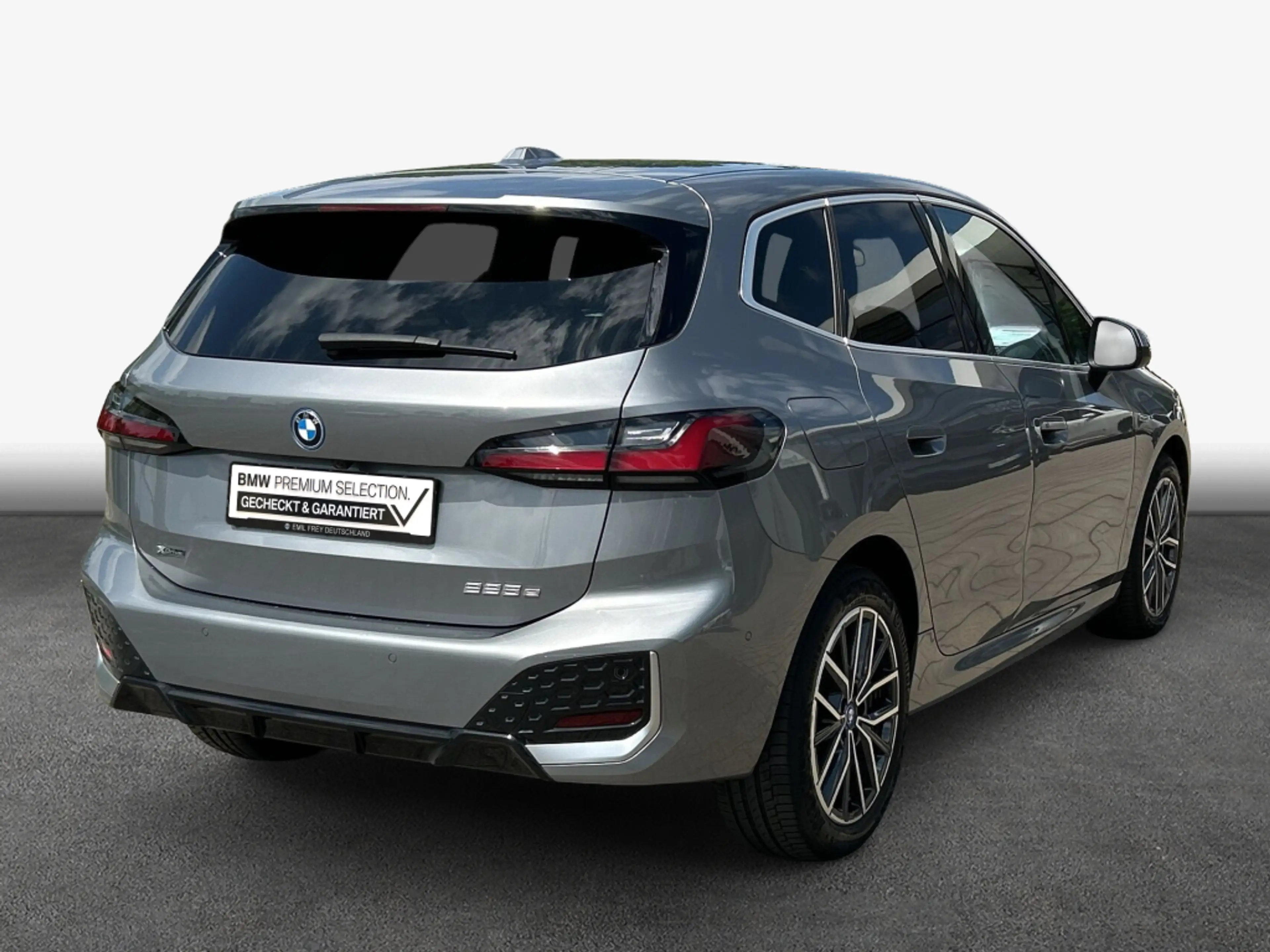 BMW 225 225e xDrive Active Tourer Aut. LED* Head-Up* — photo 2
