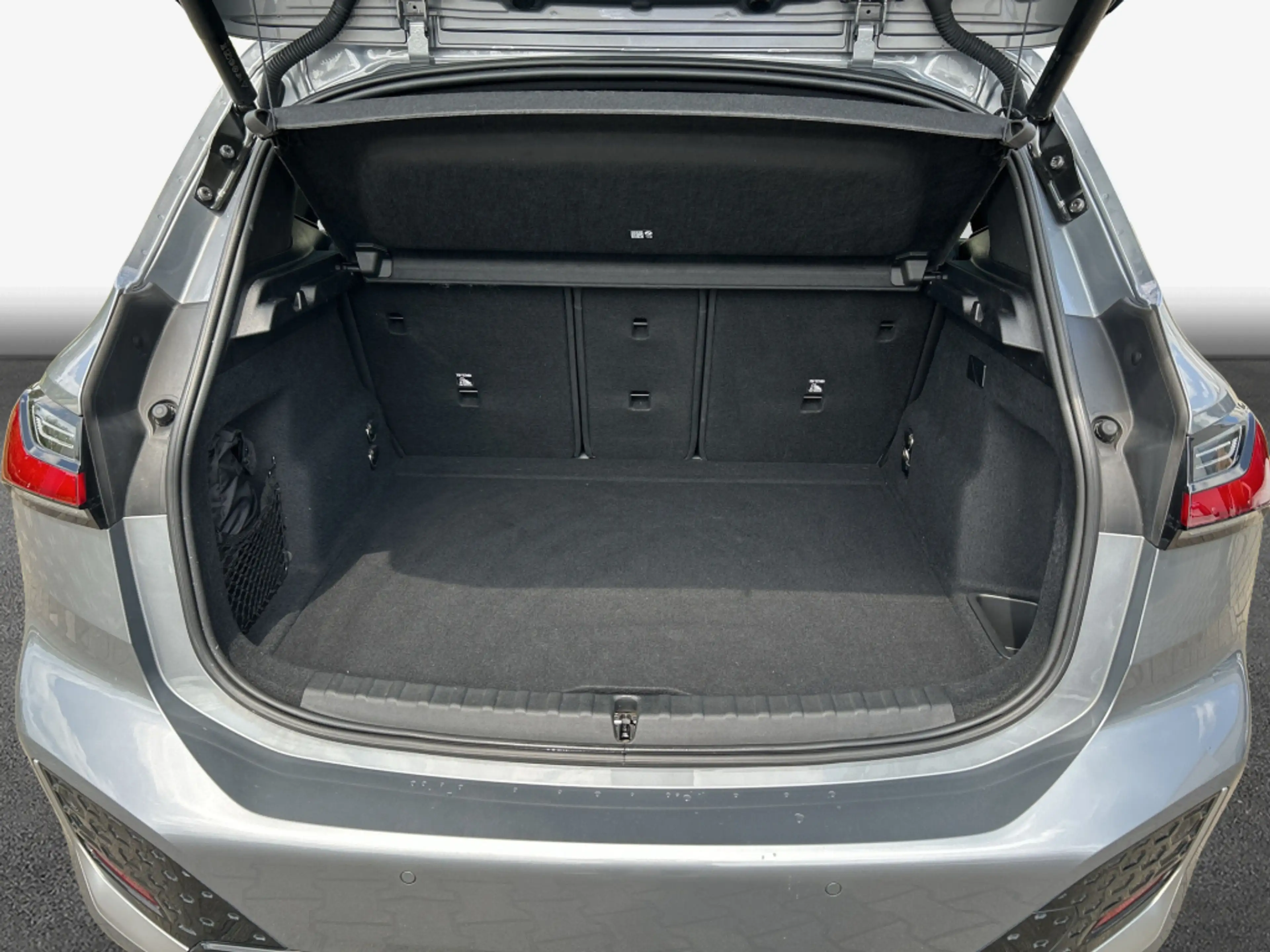 BMW 225 225e xDrive Active Tourer Aut. LED* Head-Up* — photo 9