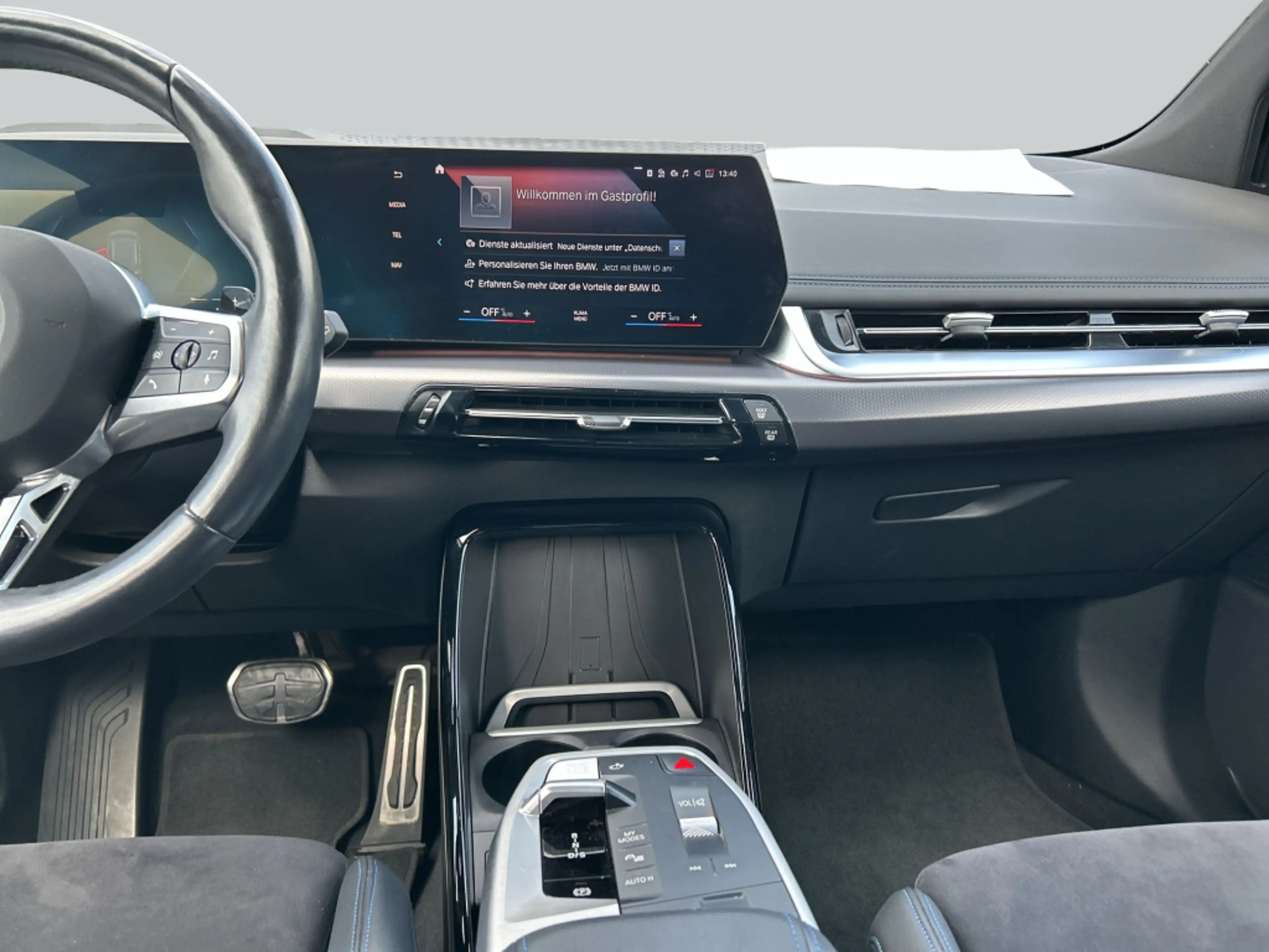 BMW 225 225e xDrive Active Tourer Aut. LED* Head-Up* — photo 15