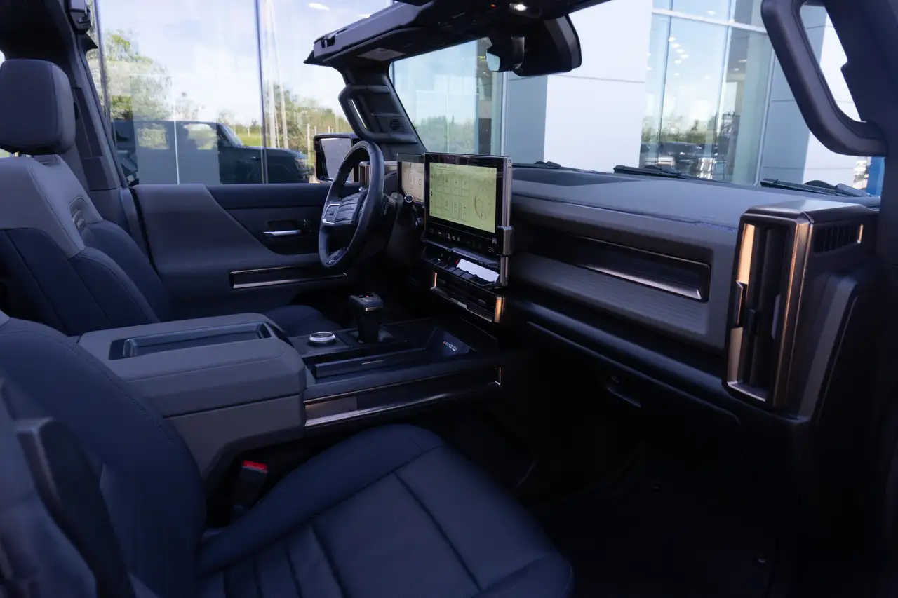 GMC HUMMER EV Pickup снимка GMC HUMMER EV Pickup