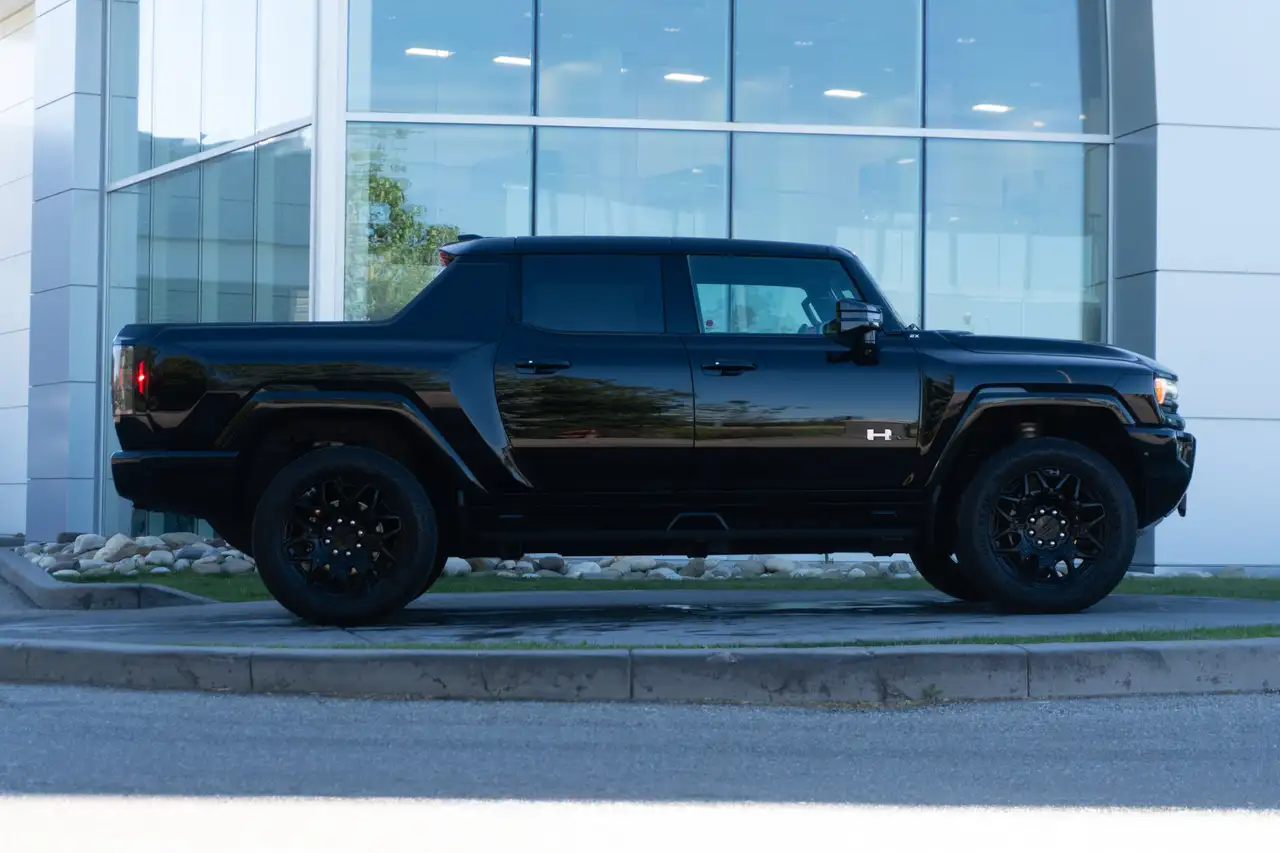 GMC HUMMER EV Pickup снимка GMC HUMMER EV Pickup