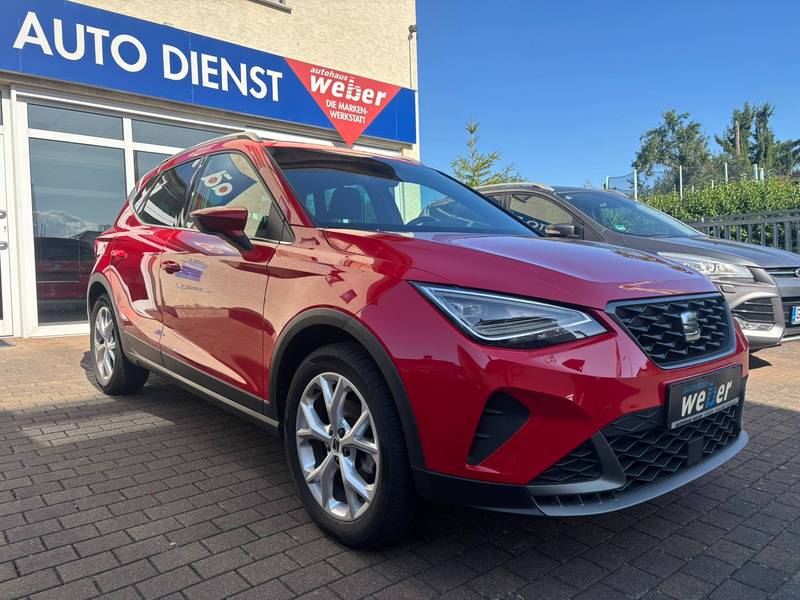 SEAT Arona FR*NAVIGATION*CARPLAY*LED*Si-Hz.*ALLWETTER*uvm — photo 2
