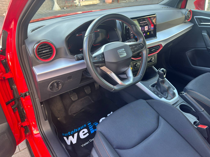 SEAT Arona FR*NAVIGATION*CARPLAY*LED*Si-Hz.*ALLWETTER*uvm — photo 10