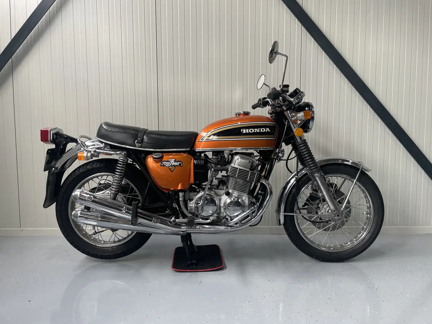 Honda CB 750 four 1977 *restored - 1