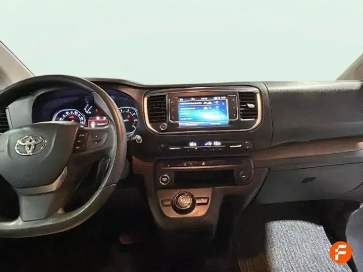 Toyota Proace 2017, foto 10