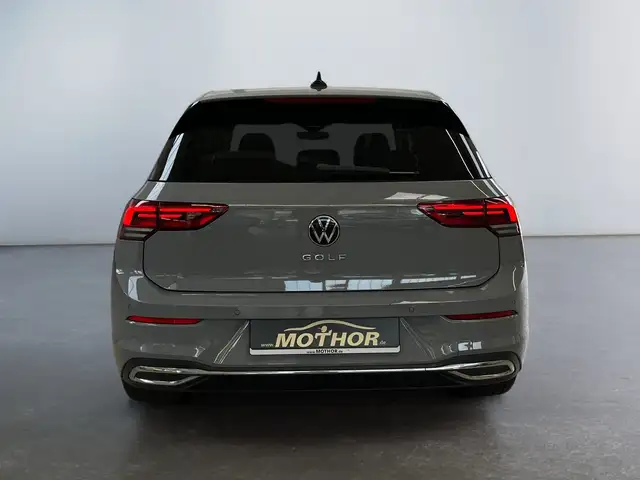 Volkswagen Golf view 5