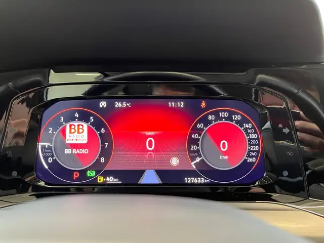 Volkswagen Golf view 12
