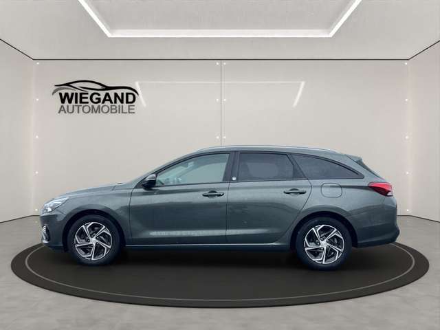 Hyundai i30 Kombi 1.0 T-GDI EDITION 30+NAVI+LED+