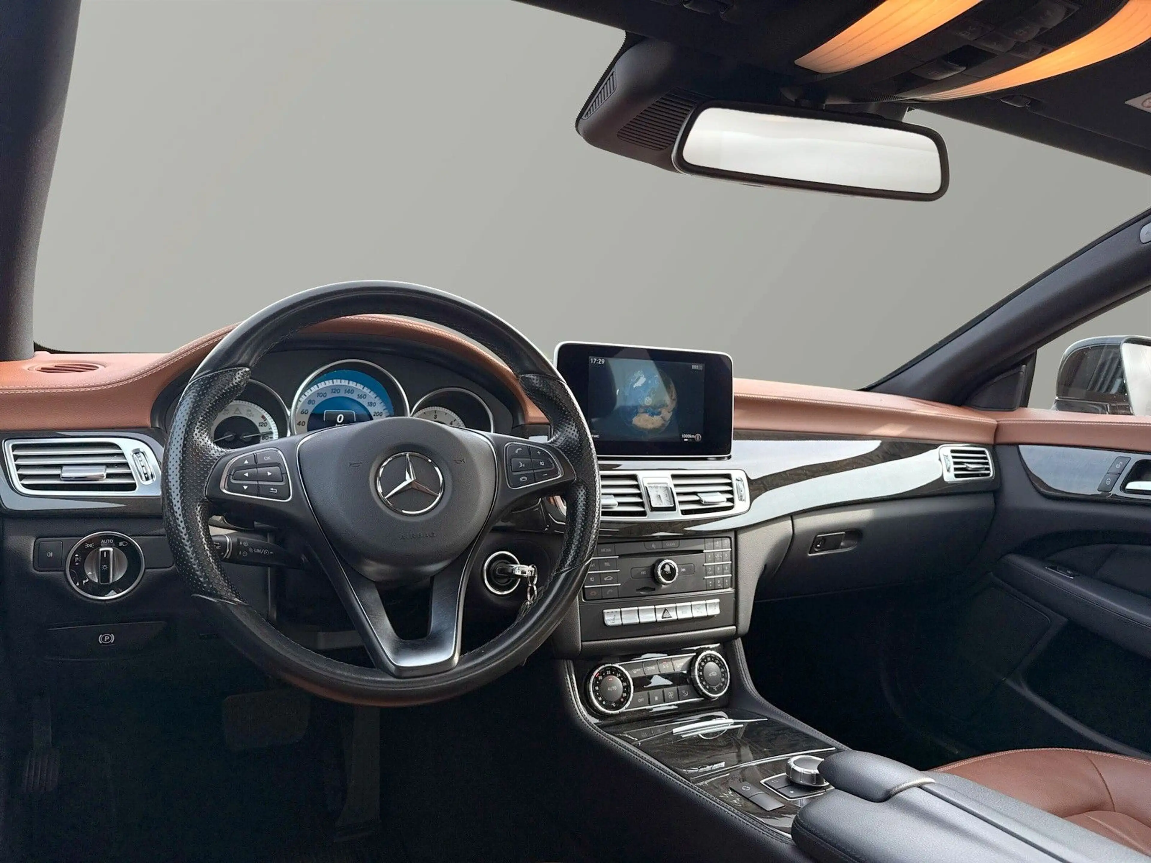 Mercedes-Benz CLS 350 d*Unfallfrei*Facelift*Schiebedach*ambient — photo 13