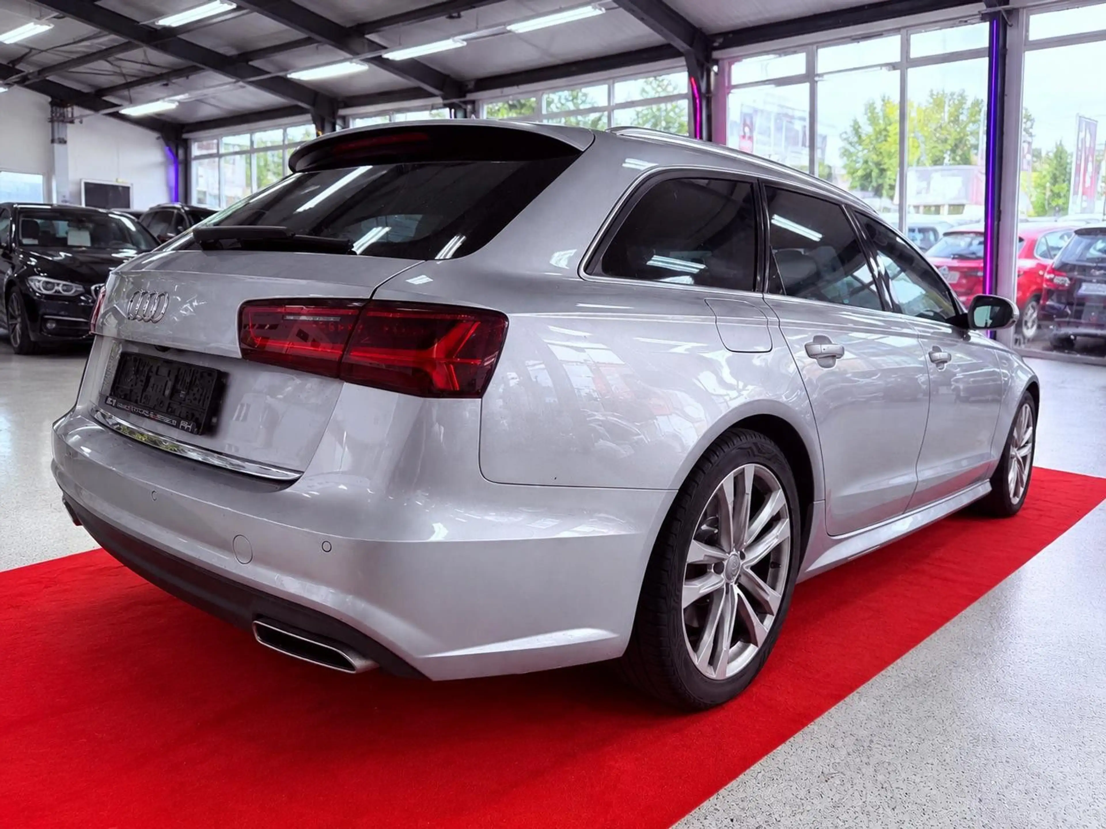 Audi A6 Avant 3.0 TDI clean diesel quattro — photo 3