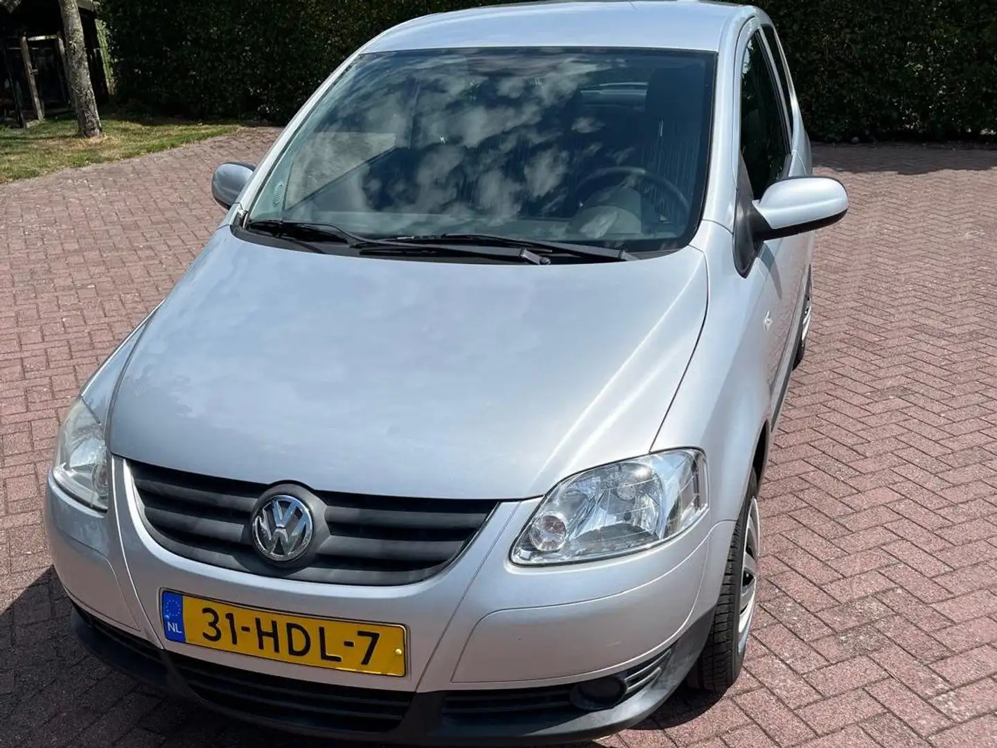 Volkswagen Fox Fox 1.4 Trendline Zilver - 1