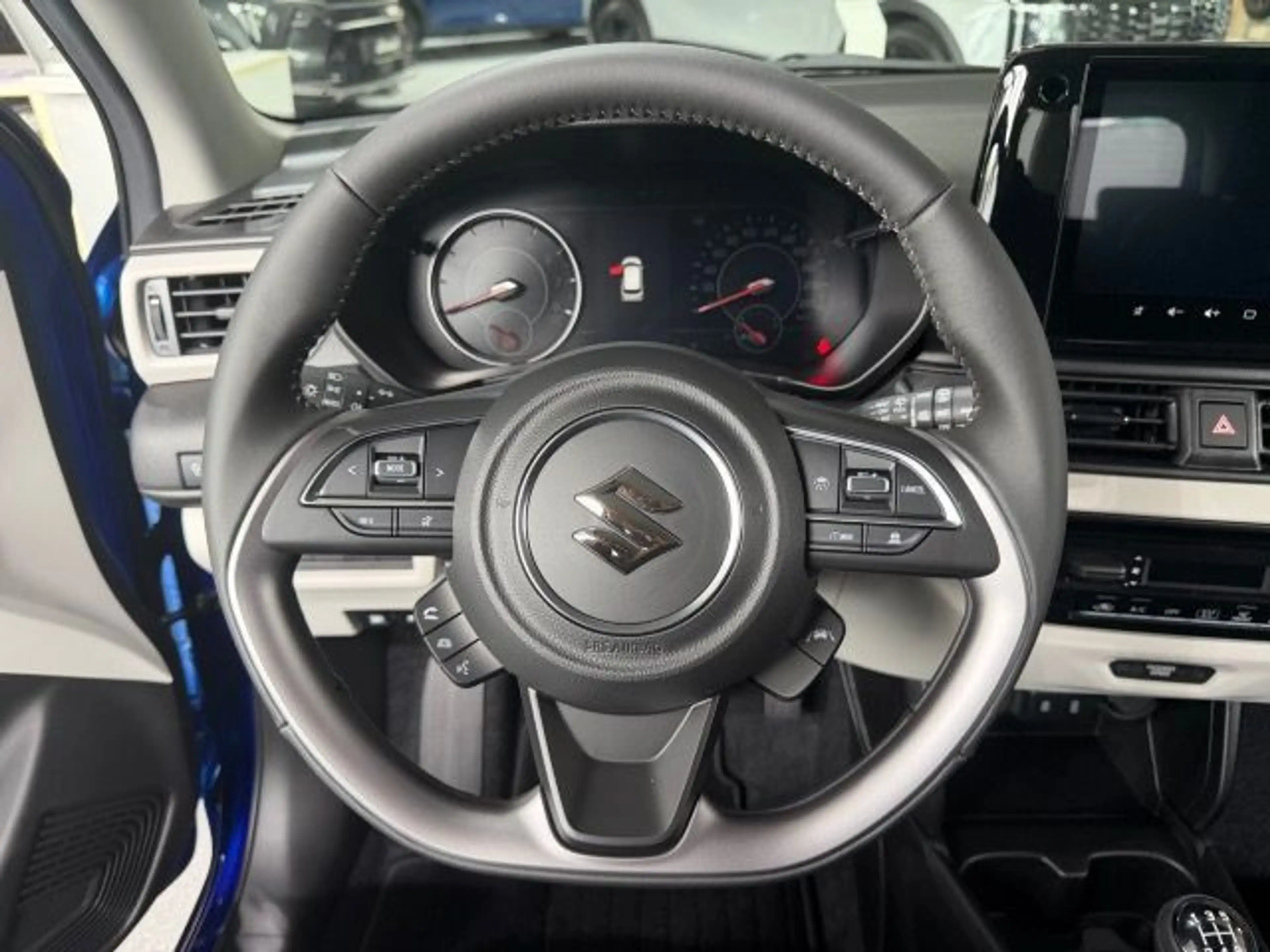 Suzuki Swift SWIFT 1.2 DUALJET HYBRID COMFORT 5-GANG — photo 11