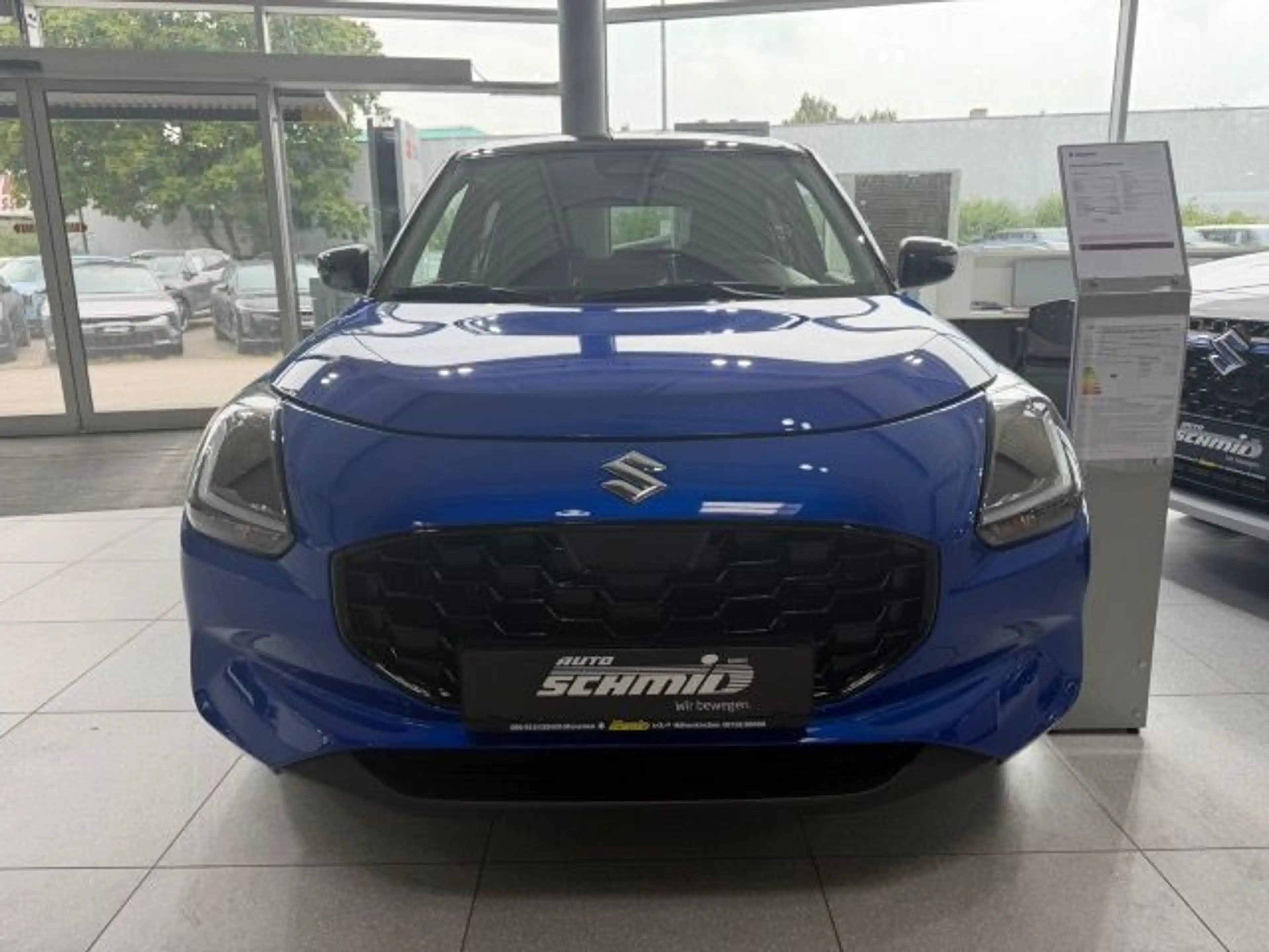 Suzuki Swift SWIFT 1.2 DUALJET HYBRID COMFORT 5-GANG — photo 3