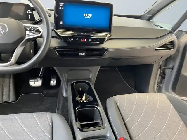 Volkswagen Id.3 view 9