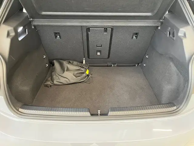 Volkswagen Id.3 view 14