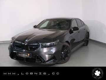 M5 G90 Limousine | B&W | Pano | Voll