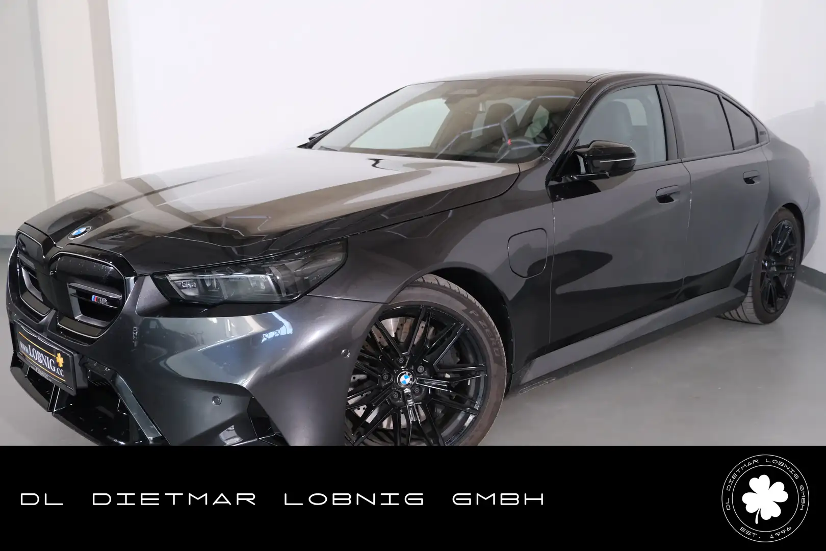 BMW M5 M5 G90 Limousine | B&W | Pano | Voll Grau - 1