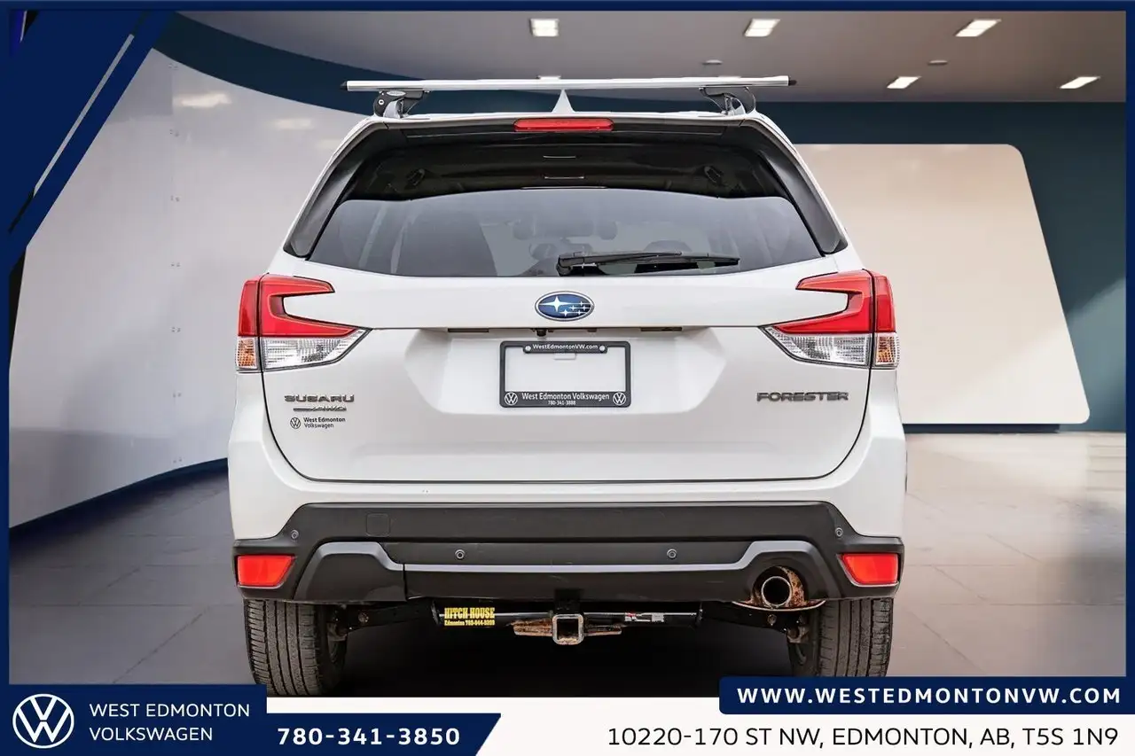 Subaru Forester снимка Subaru Forester