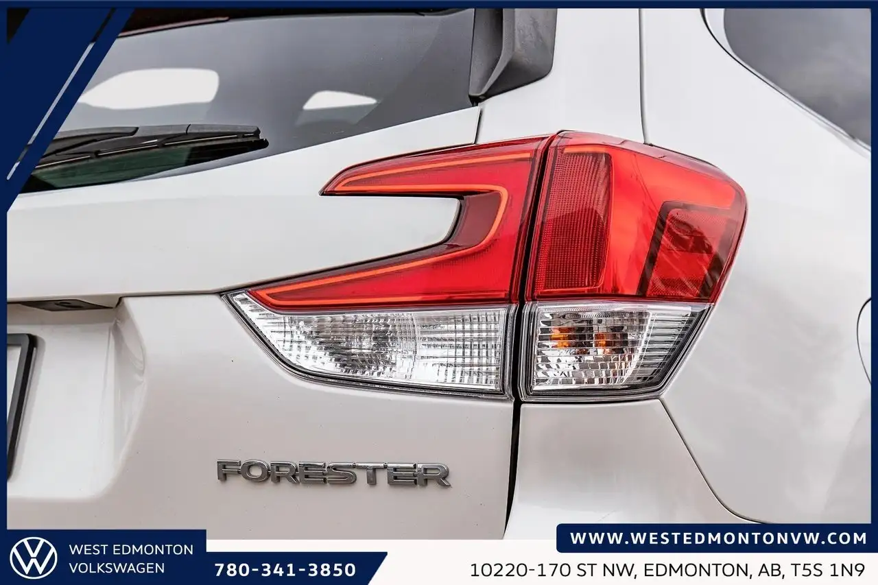 Subaru Forester снимка Subaru Forester