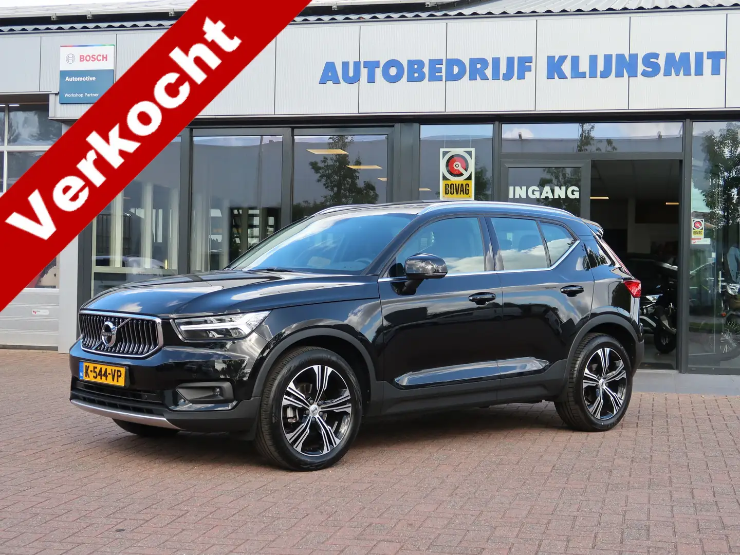 Volvo XC40 1.5 T3 Inscription | Panorama | H&K | 360 Camera | Zwart - 1