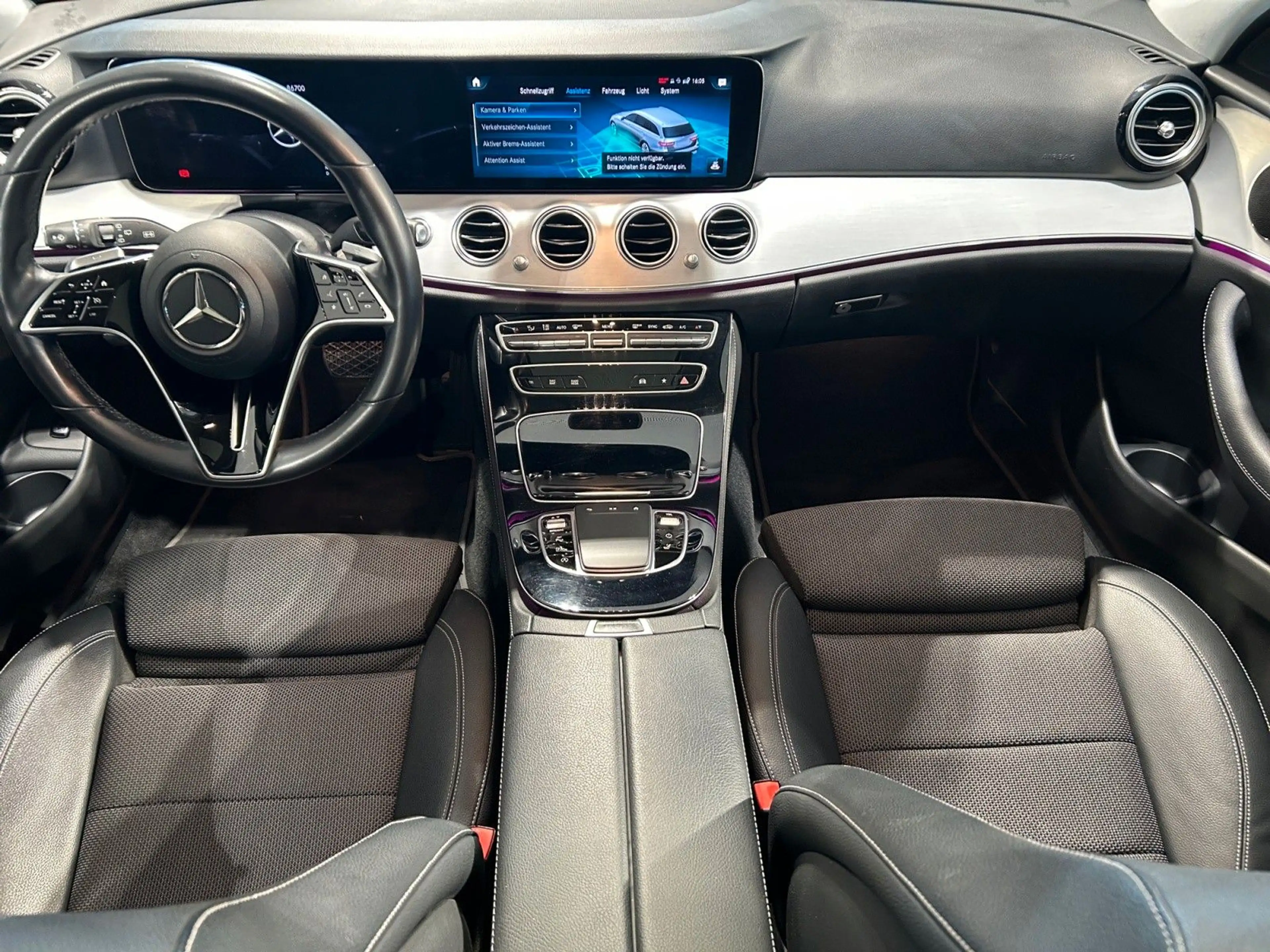 Mercedes-Benz E 200 T-Modell NAV/LED/E-SITZ/KAM/SZH/SCHIEBE — photo 11