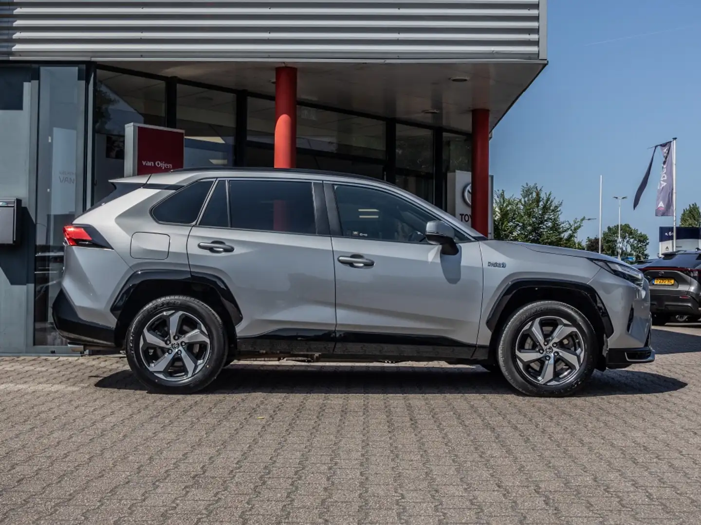 Toyota RAV 4 2.5 PlugHyb. Dynamic Grijs - 2